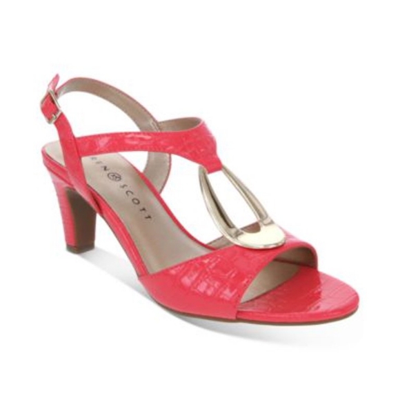 Karen Scott Shoes - Karen Scott Women's Danee Dress Sandals